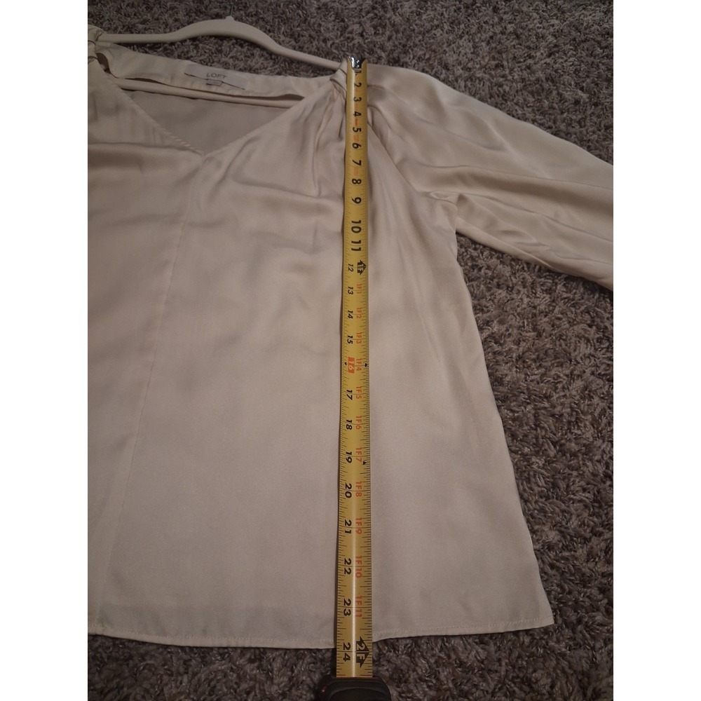 LOFT Womens Medium Beige V Neck Puff Sleeve Blouse Business Casual Formal Top - Picture 8 of 10
